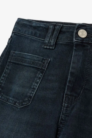  3286 BLEU / NOI